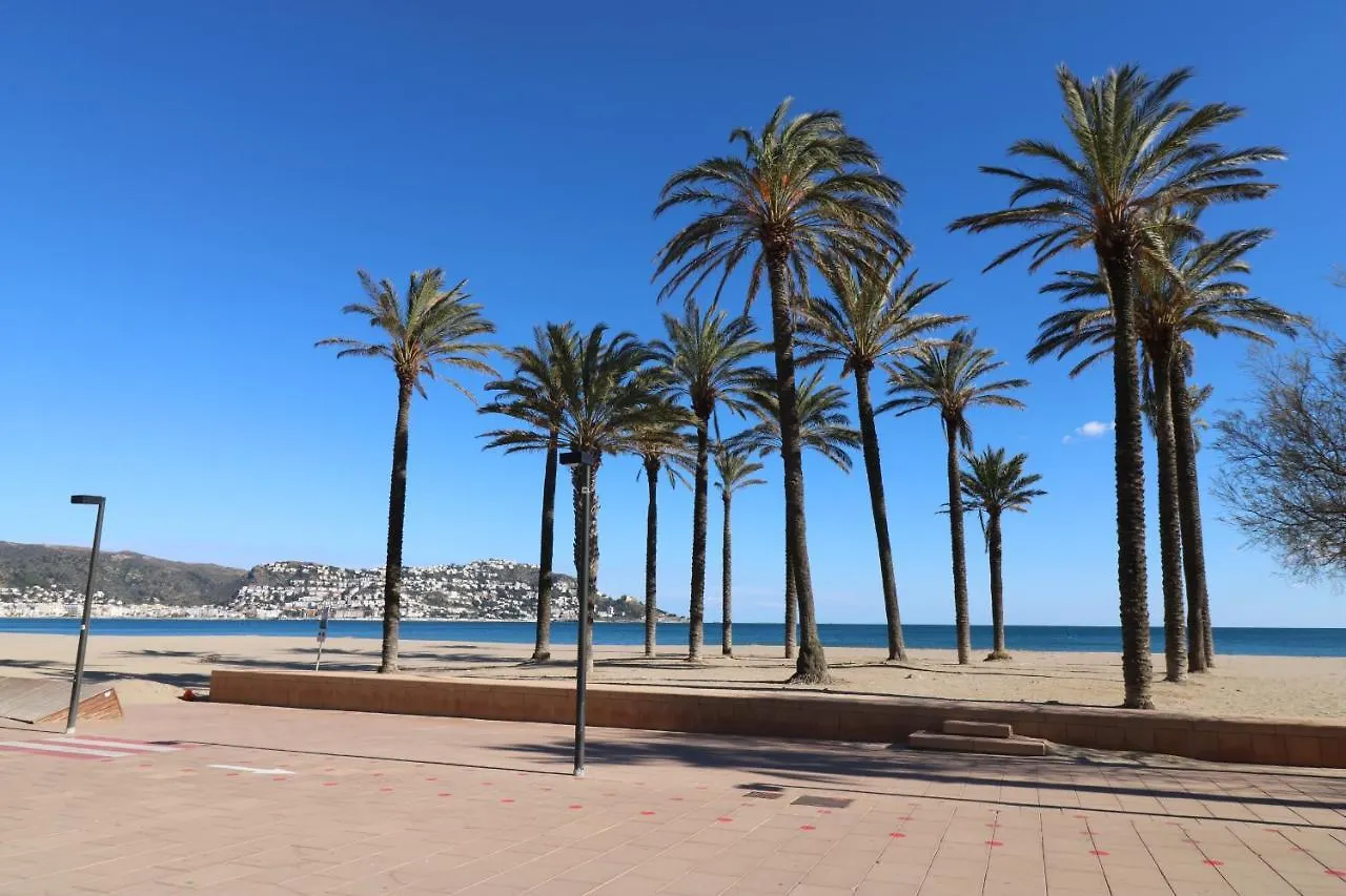 Gran Pavois 2- Piso Vista Al Mar, 1Era Linea Apartment Roses Spain